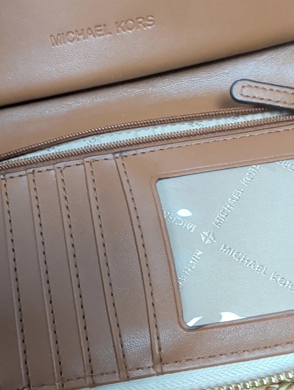 Michael Kors Wristlet Wallet